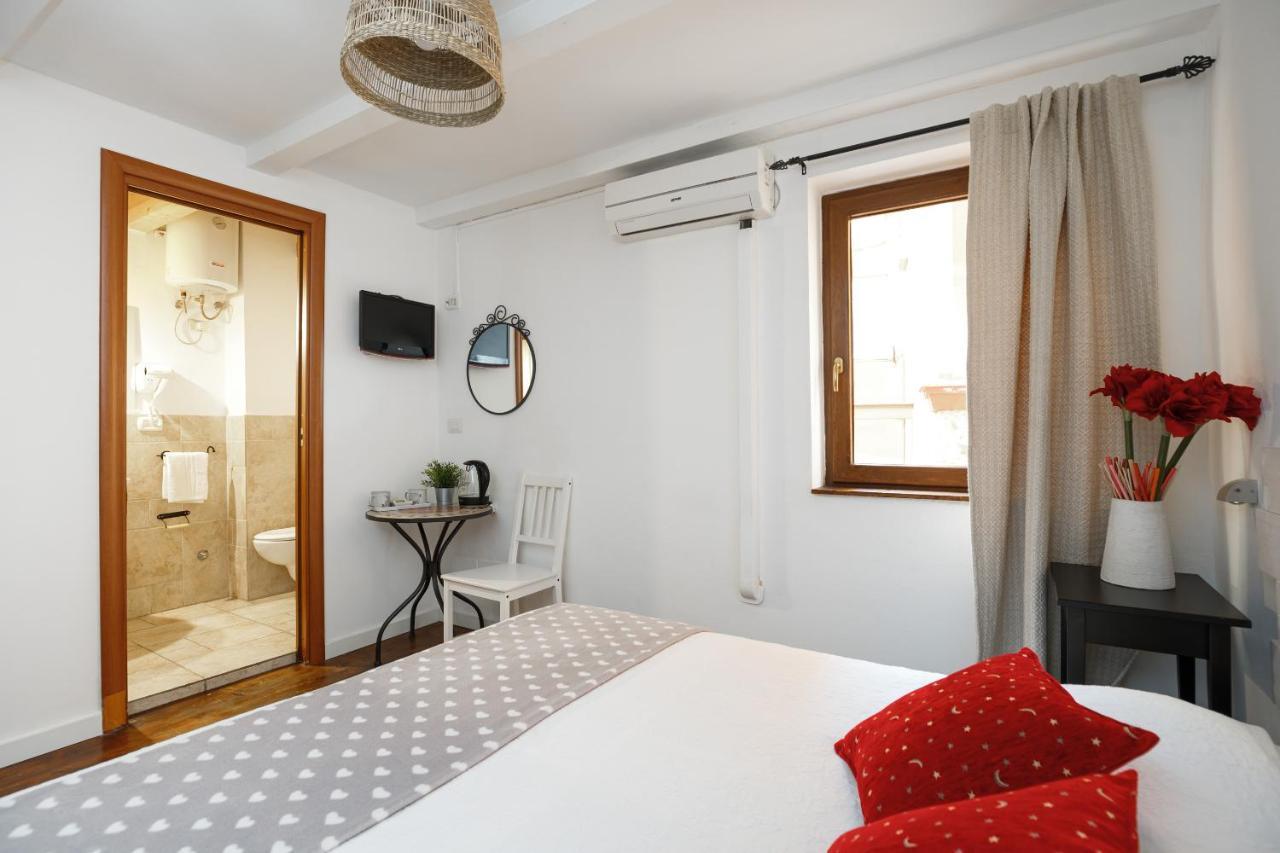 B&B La Corte San Francesco Bari Eksteriør bilde