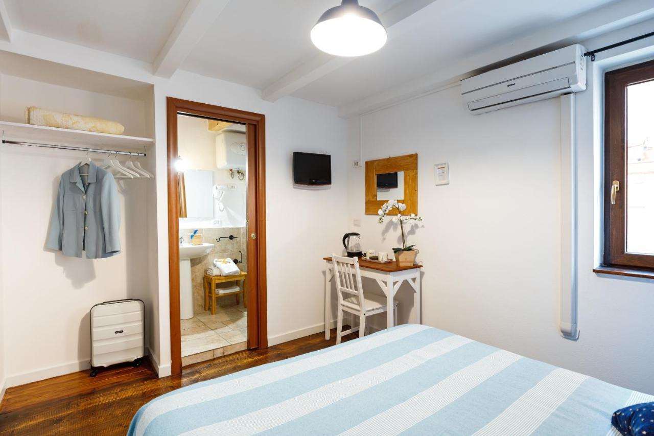 B&B La Corte San Francesco Bari Eksteriør bilde