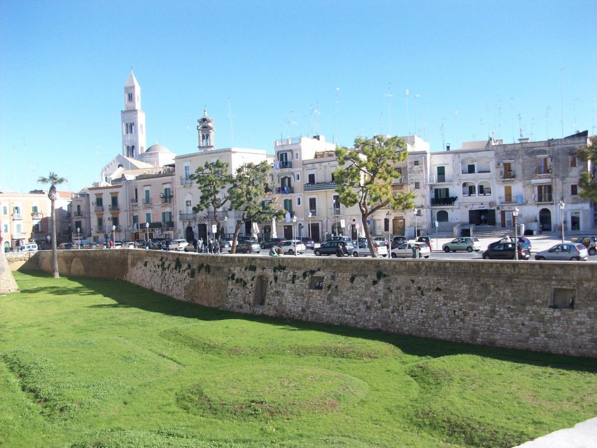 B&B La Corte San Francesco Bari Eksteriør bilde